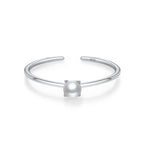 Farget zirkon fødselsstensring