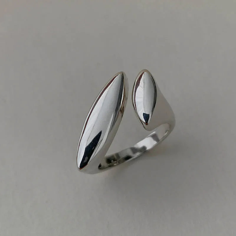 Sølvfarvet Vanddråbe Ring