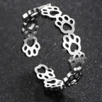 Ring med pote-design i sølv