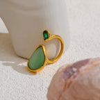 Prsten s kapkou vody z přírodního kamene a zirkonu