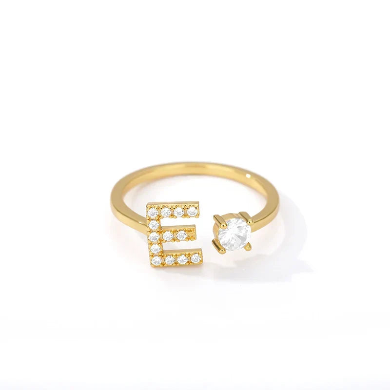 Personlig ring med initial e