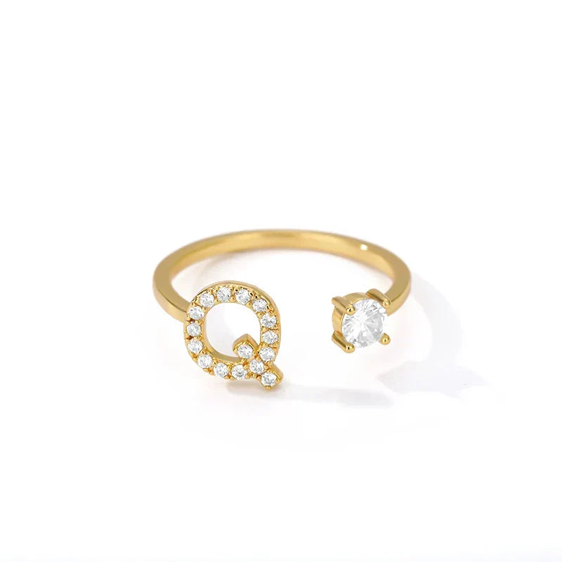 Personlig ring med initial q