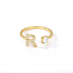 Personlig ring med initial r