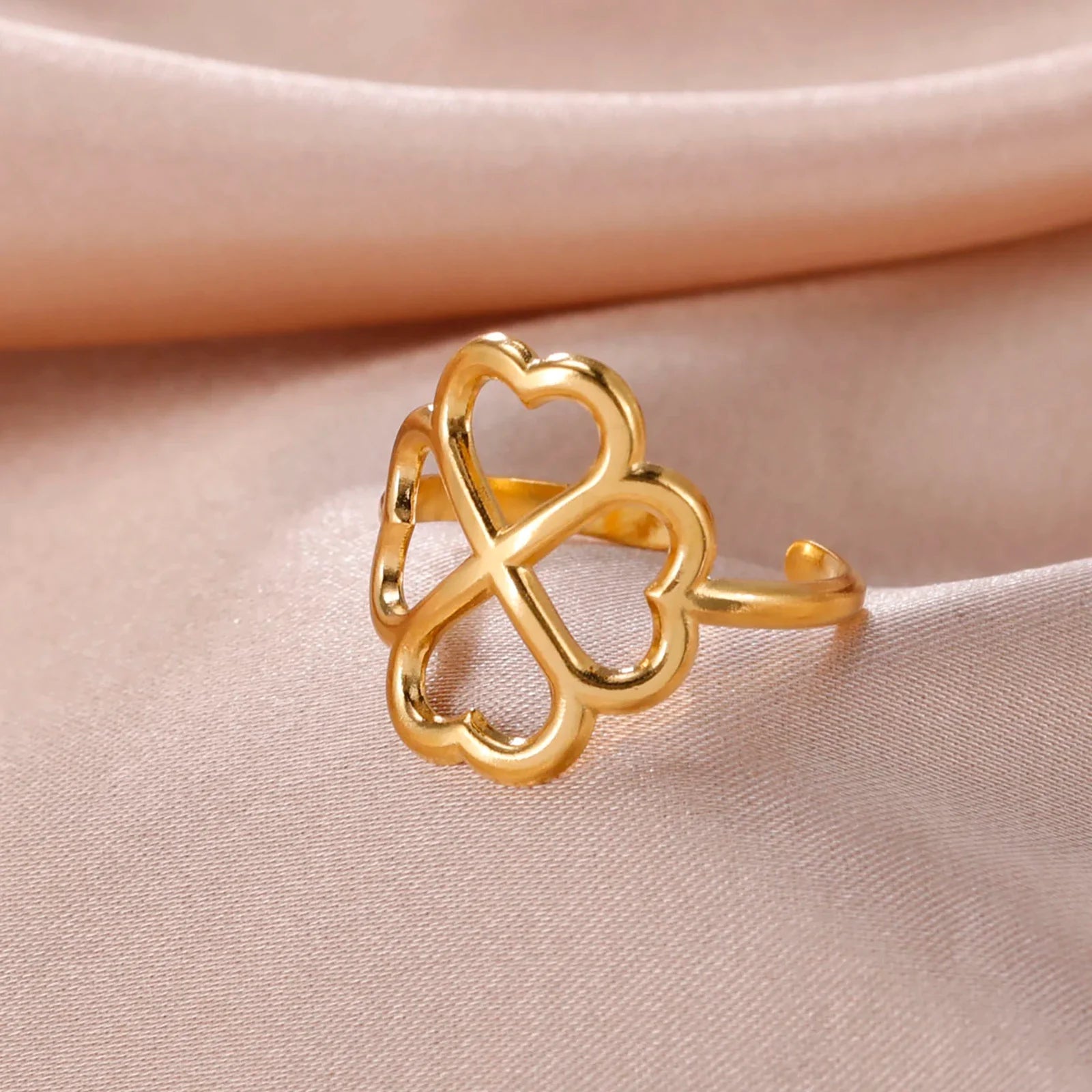Ring med firkløver for kvinner gull