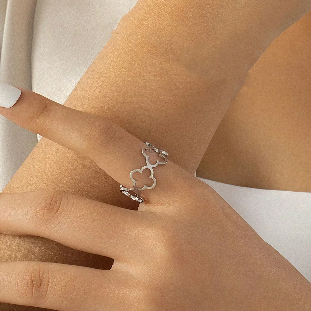 Bague avec Trèfles à 4 Feuilles Porte Bonheur argent