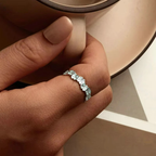 Ring med grønne firkløver