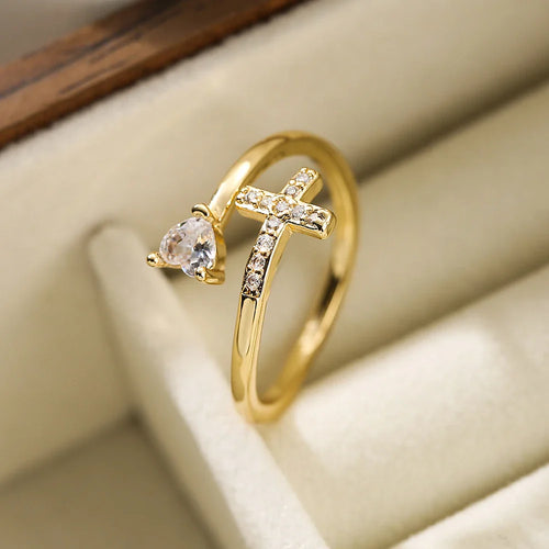 Ring Kors & Zirkon Kvinde
