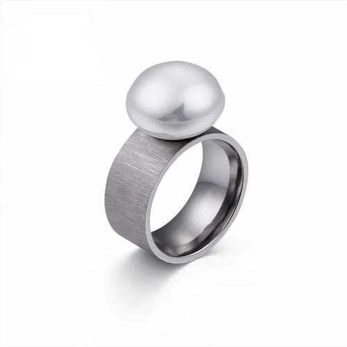 Retro stil ring med hvid sølvperle