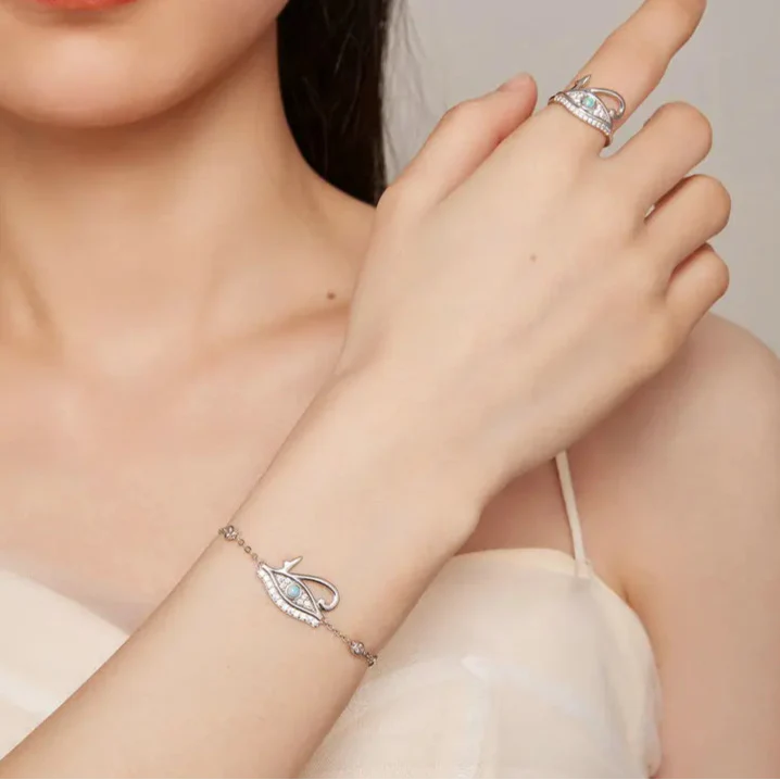 Egyptisk ring Øye av Horus Oudjat Sølv