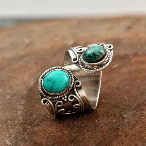 Etnisk ring med naturlige sten