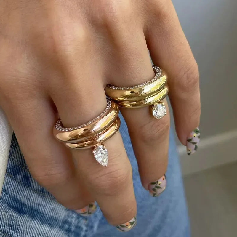 Tynn vann-dråpe ring med perle i zirkonium 1