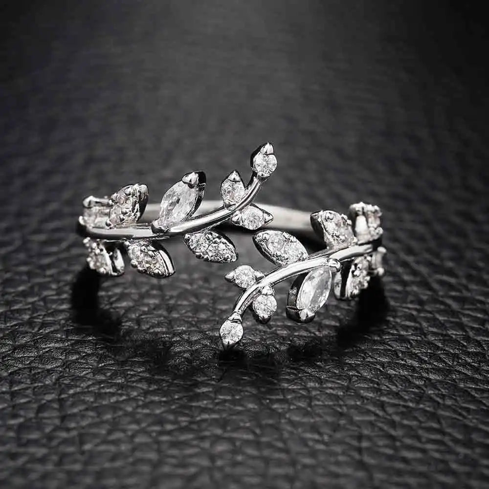 Efterårs Zircon laurbærblad ring i sølv