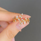 Efterårs Zircon laurbærblad ring i guld