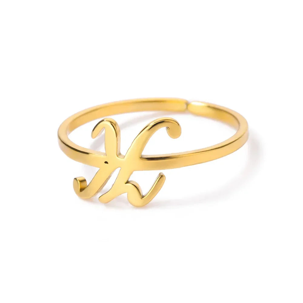 Smal personlig ring med initial k