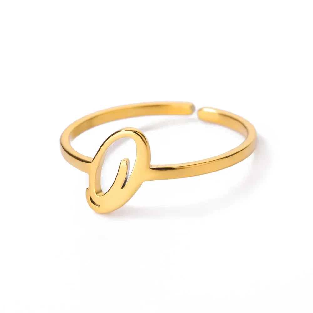 Smal personlig ring med initial o