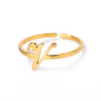 Smal personlig ring med initial v