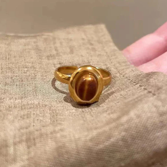 Oval Tigerøye Ring