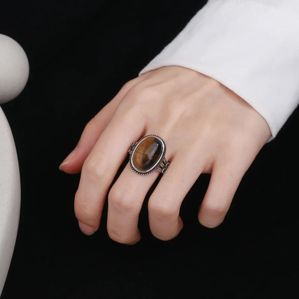 Ring med tigerøye for kvinner