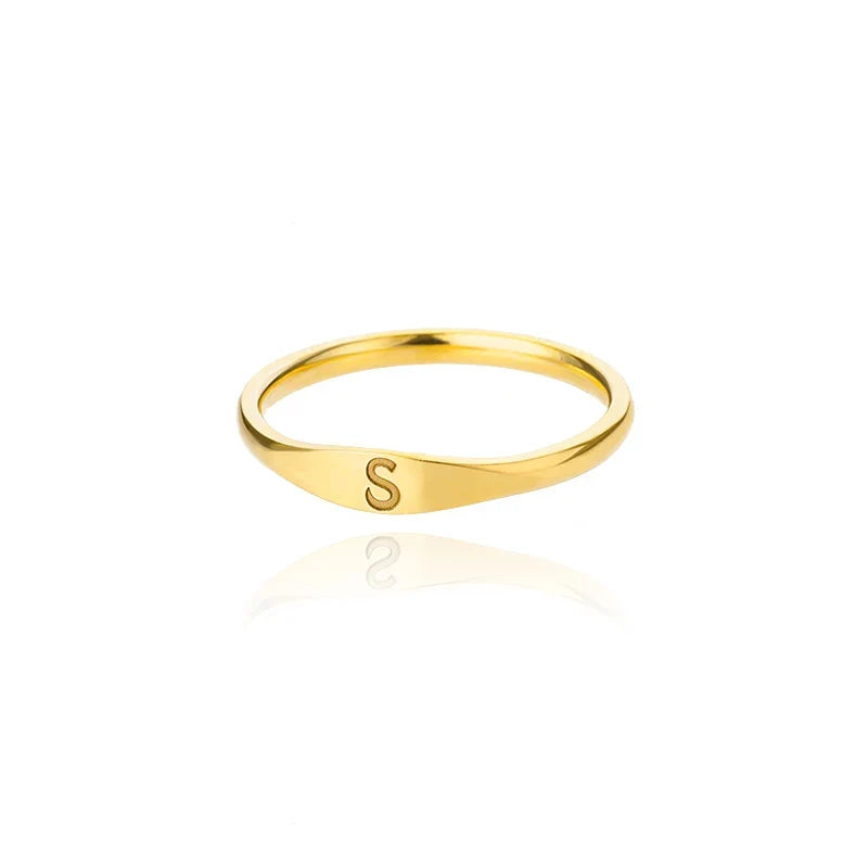 Dame ring initial s