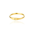 Dame ring initial e
