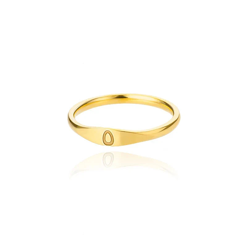 Dame ring initial o