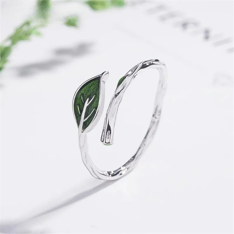 Bague Rétro avec Feuille d'Automne