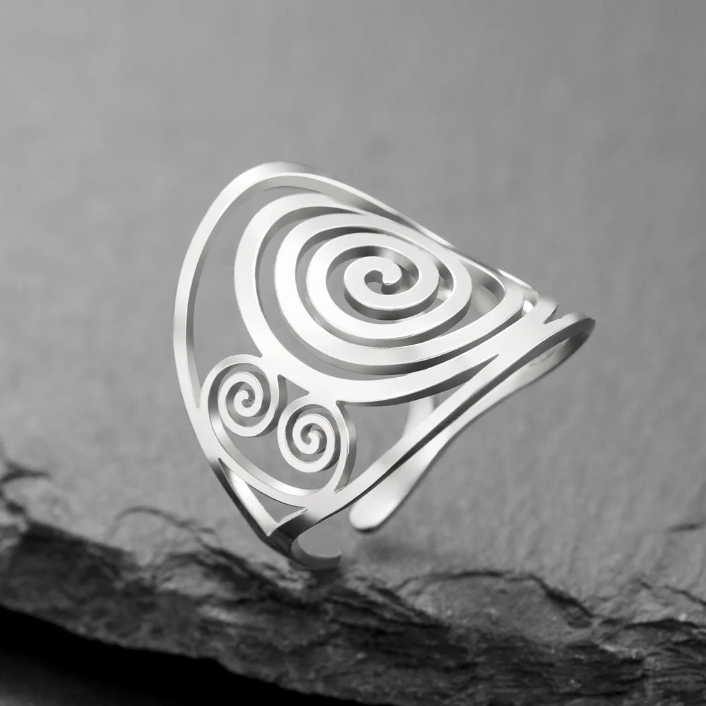 Bred spiralring til kvinder i sølv