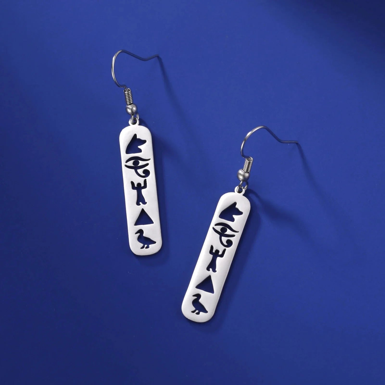 Øreringe med kartoucher og hieroglyffer Egypten sølv stil B