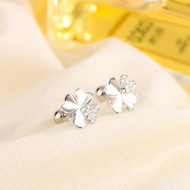 Øreringe med Klips i Firebladet Kløver med Zirkon