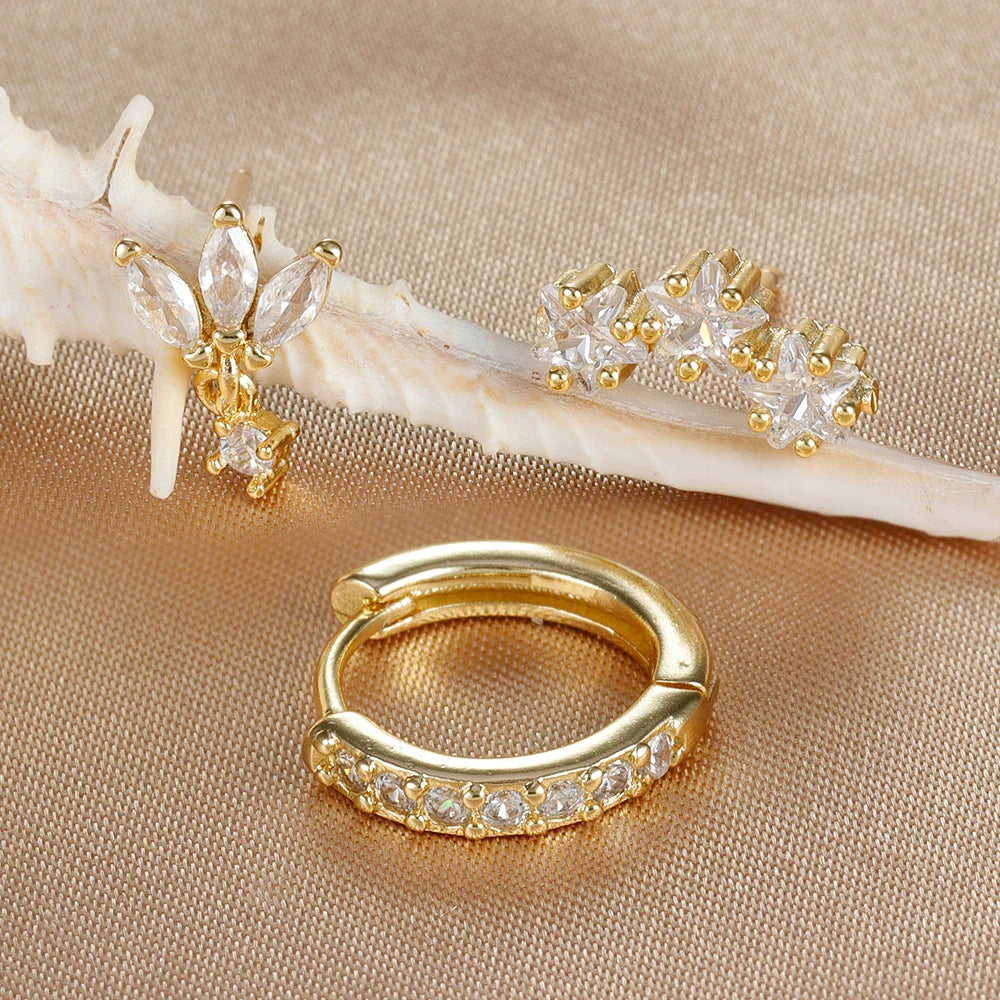 Ørestikker med stjerneformede zirkoner til kvinder i guld