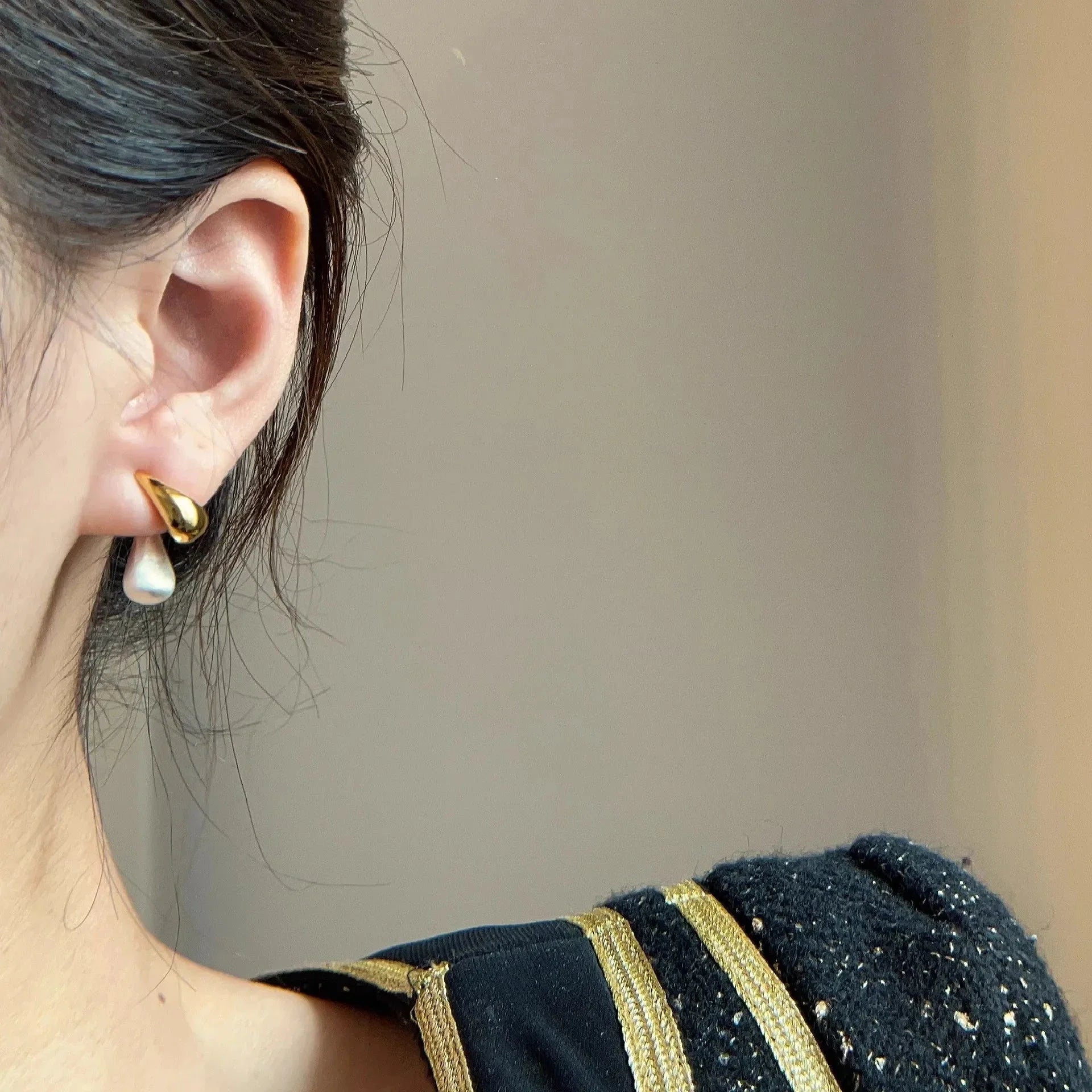 Øredobber med dråpeformet spiss