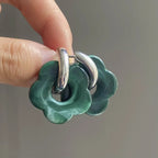 Creol-øreringer med blomst i harpiks