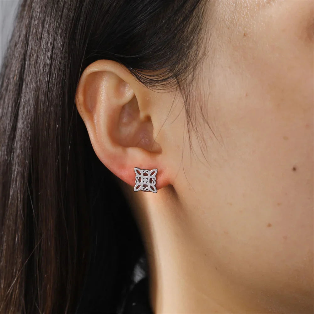 Náušnice Uzlík čarodějnice Ochranné hroty pro ženy Wiccan stříbrné