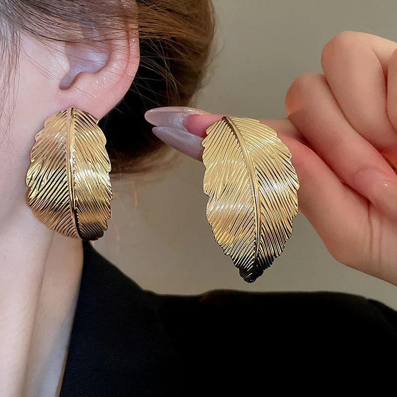 Boucles d'Oreilles Pendantes avec Feuille pour Femme or