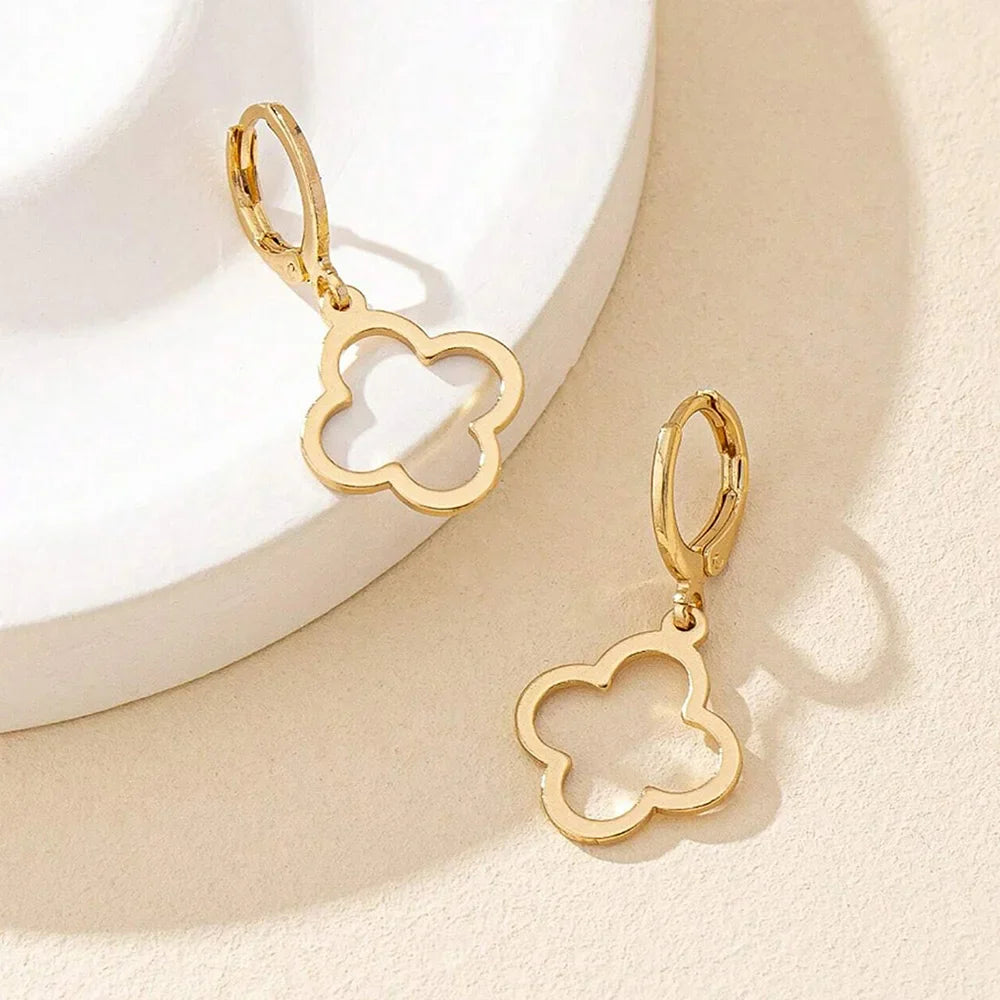 Øreringe med Hængende Firekløver i guld