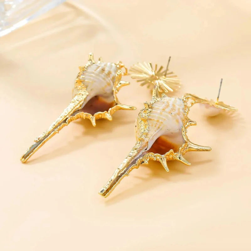 Boucles d'Oreilles Pendantes Coquillage Conque