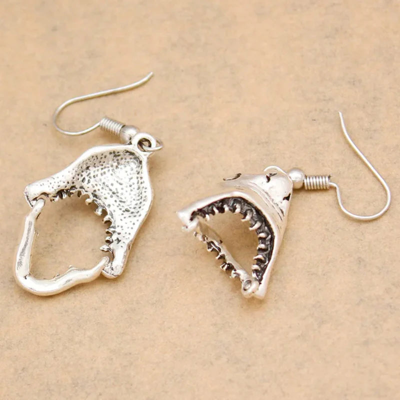 Boucles d'Oreilles Pendantes Dent de Requin argent