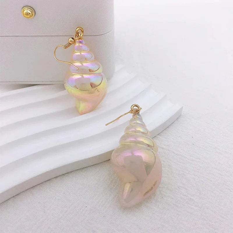 Hængende Øreringe i Perlemor Skaldyr Snegl