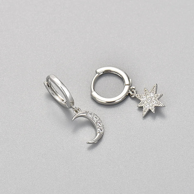 Boucles d'Oreilles Pendantes Etoile et Lune en Zircon argent
