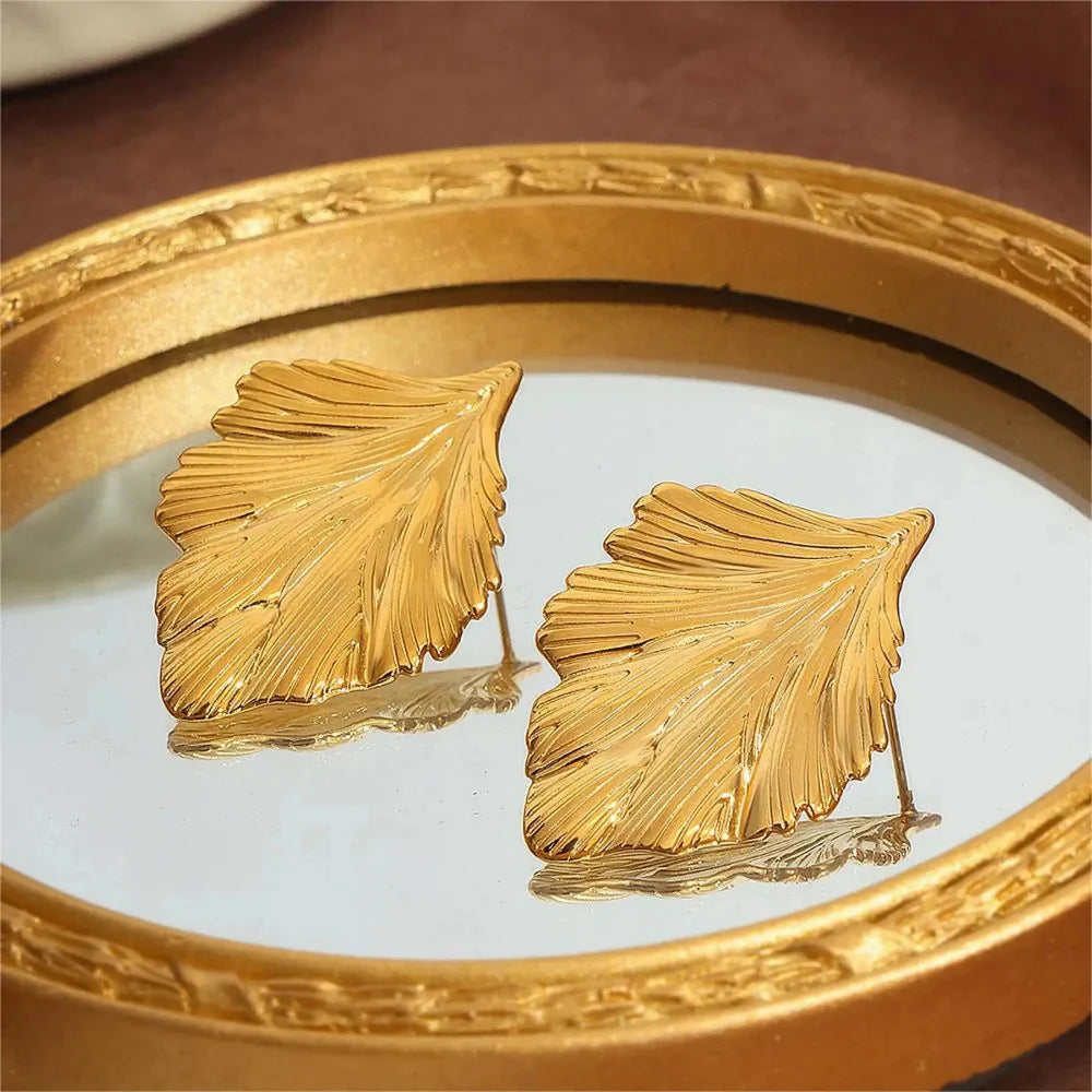 Boucles d'Oreilles Pendantes Feuilles Femme or