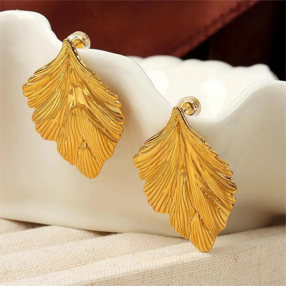 Boucles d'Oreilles Pendantes Feuilles Femme or