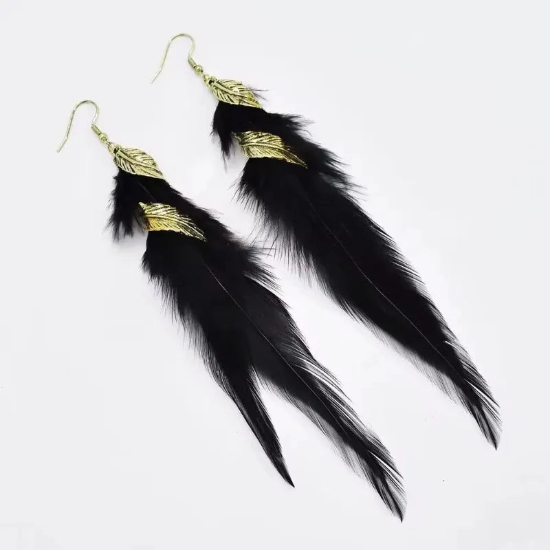 Boucles d'Oreilles Pendantes Stylées avec Plumes 3