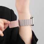 Magnetisk urrem til Fitbit Versa 3, Versa 4, Sense 1 og Sense 2