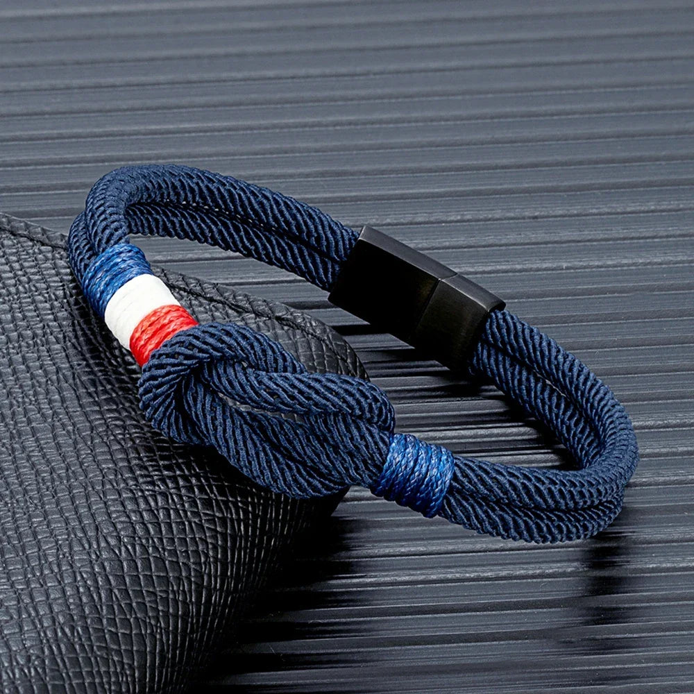 Armband med marinblå repknut