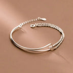 Armband med knut i modern stil