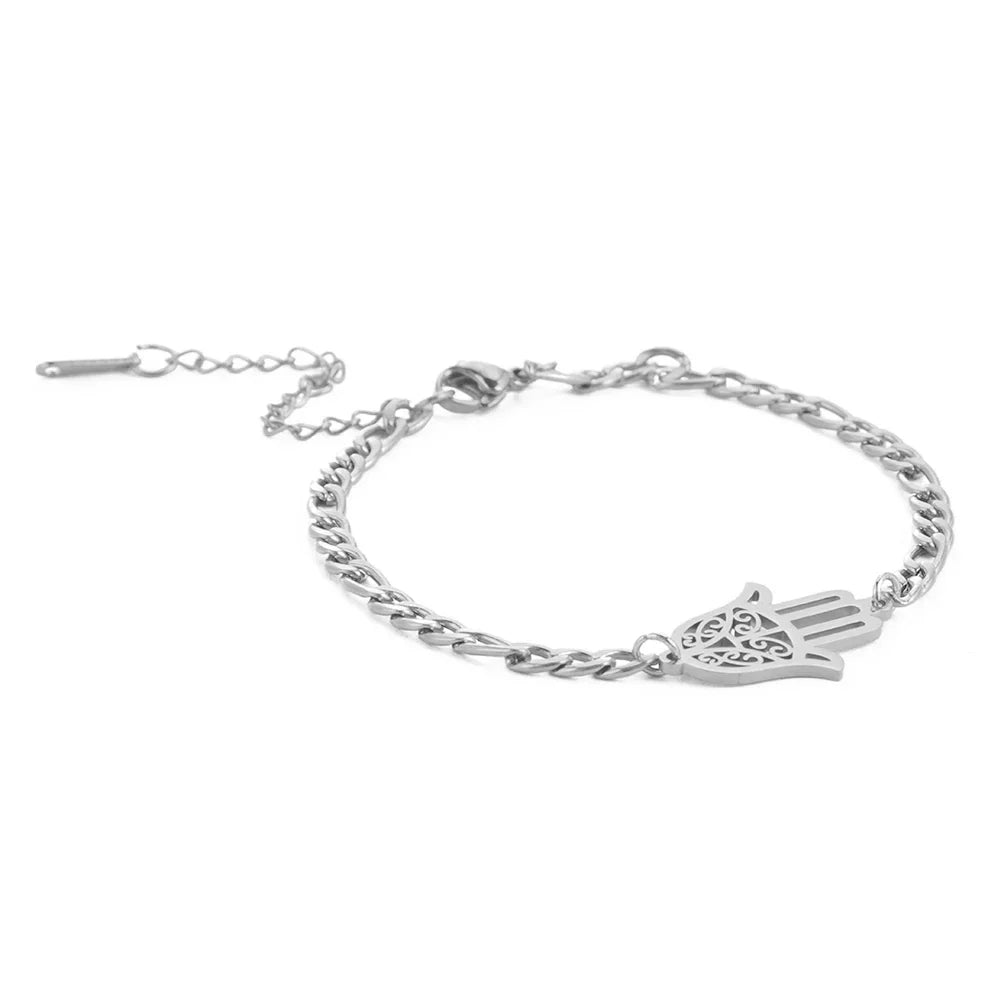 Armbånd med Fatimas hånd i gullfarget eller sølvfarget arabisk sølv