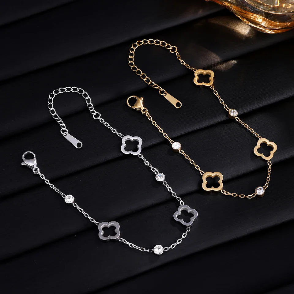 Armbånd med firkløver med 4 blade med sølv zircon