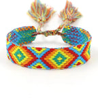 Bred brasiliansk armband med geometriska mönster gul