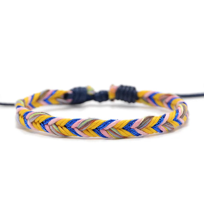 Minimalistisk brasiliansk armbånd i gul bomullstråd