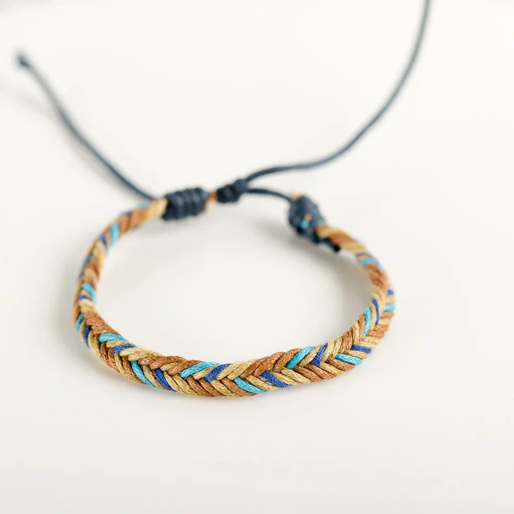 Flätat brasilianskt armband blått och beige